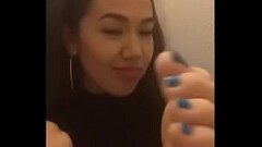 Instagram feet Thumb