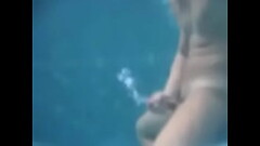 Huge Underwater Cum Thumb