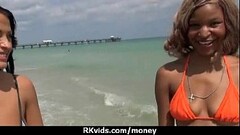 Amateur lets the pussy talk 21 Thumb